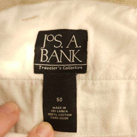 Jos A Bank Mens 50 Beige Cream Flat Front Travelor Collection Chino Khaki Shorts - Picture 3 of 6
